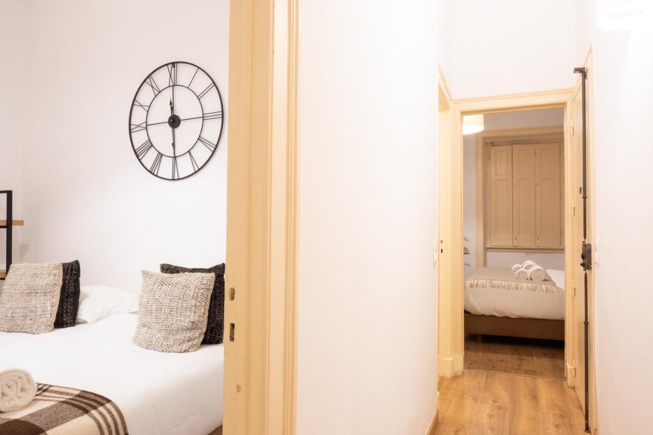 Central Apartment With Terrace By Lovelystay Lisboa Exterior foto